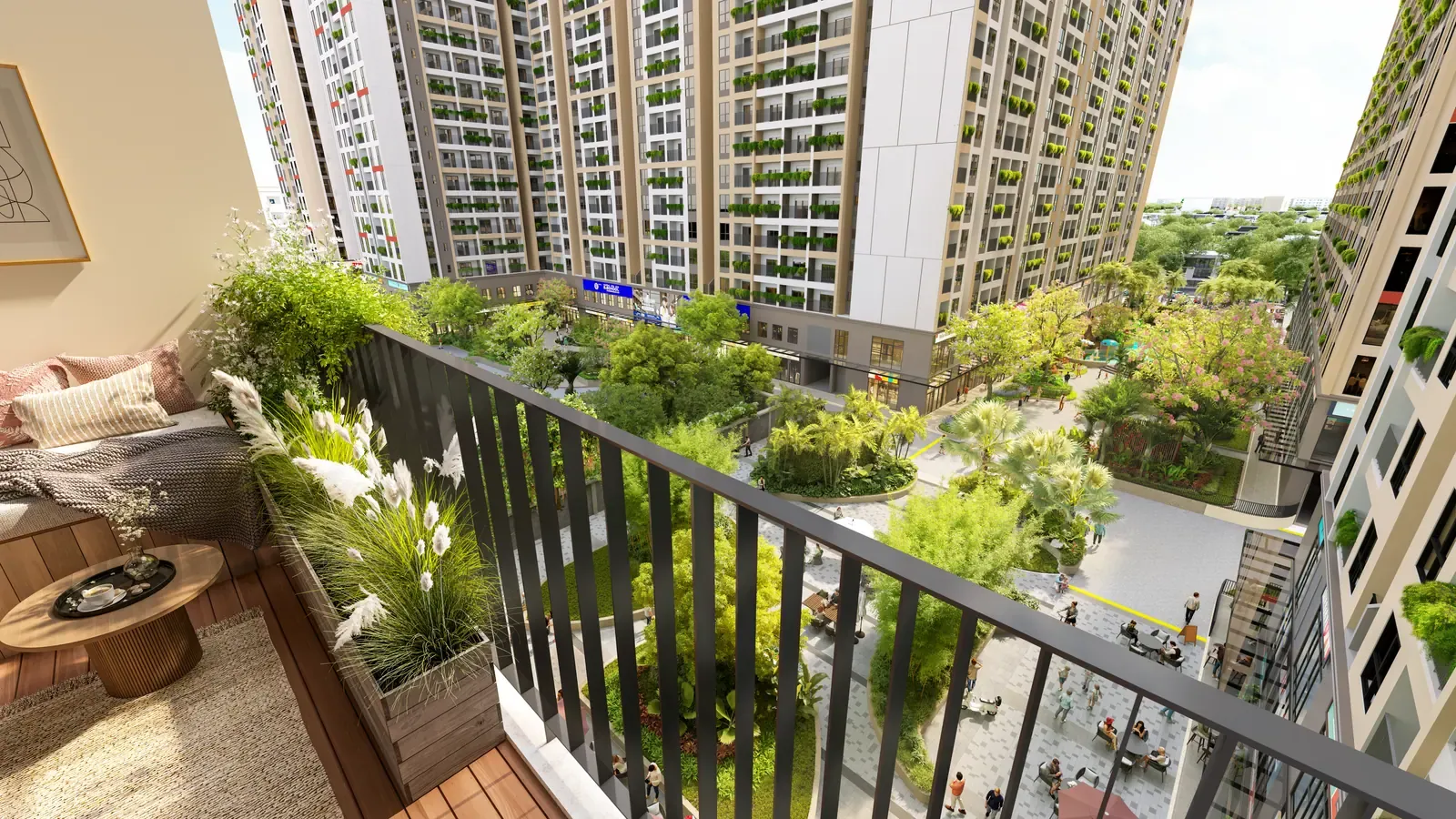 Tầm nhìn từ ban công căn hộ Bcons Central Park Tam Hiệp ra mảng xanh và quảng trường nội khu
